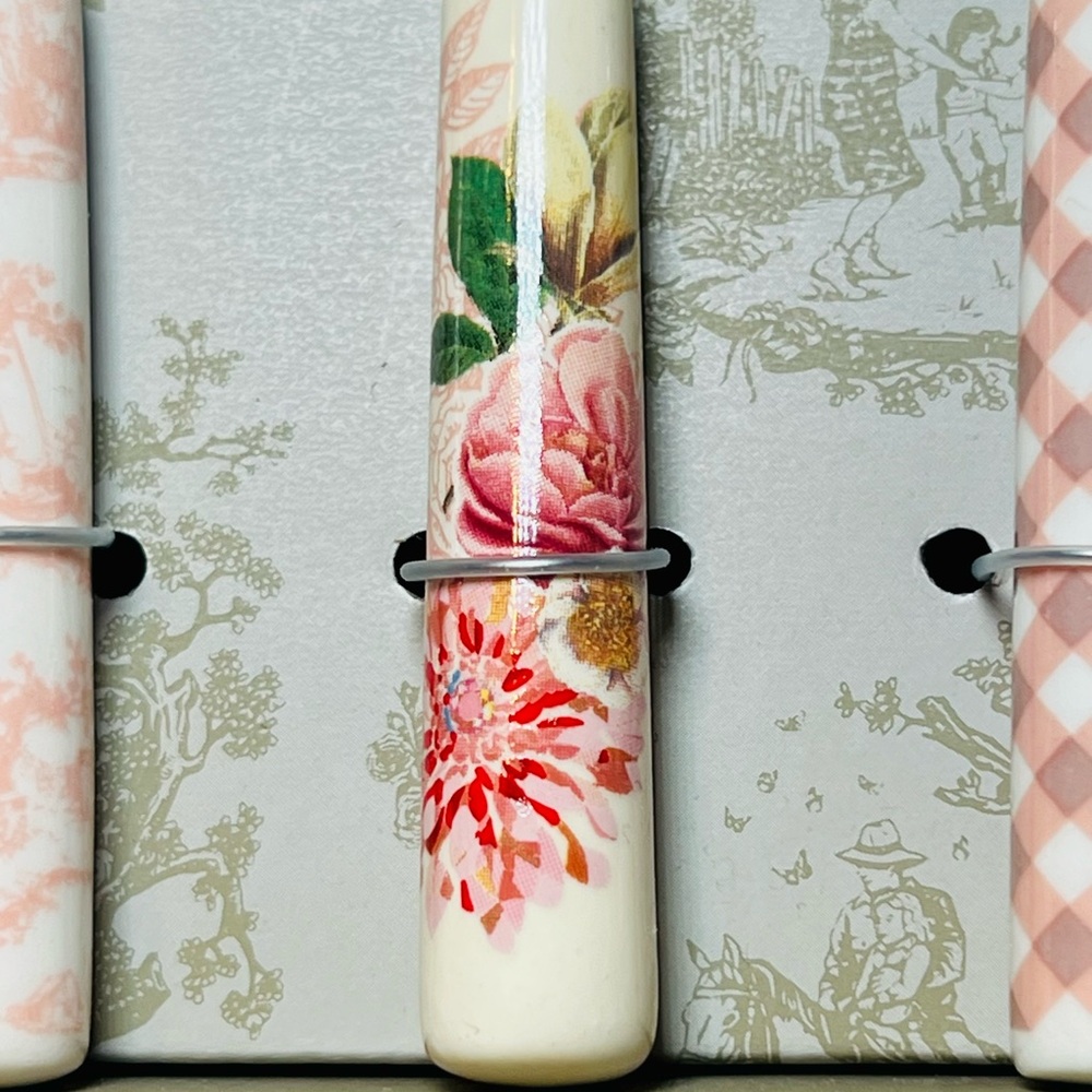 4 Dolly Parton Appetizer Forks Ceramic Handles Pink White Flowers Gingham - Picture 7 of 11